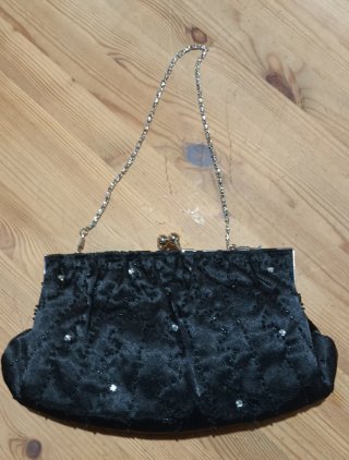 Bolso de fiesta ceremonia negro con pedrería