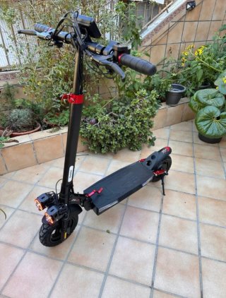 Patinete Eléctrico iScooter IX4