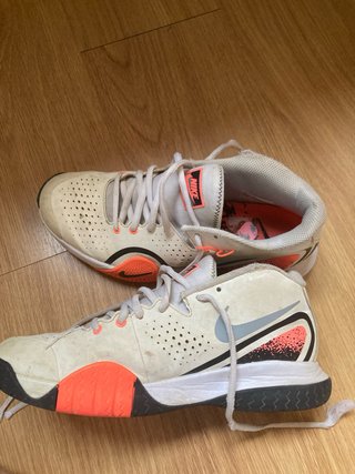 Zapatillas Baloncesto Nike Blancas y Naranja
