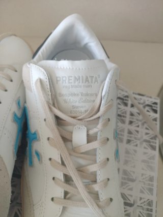 Premiata Hombre Zapatillas Blancas y Azules