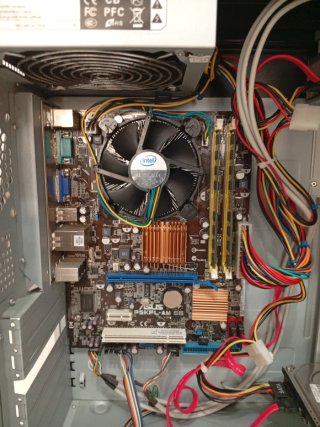 Ordenador Quad Core 4GB RAM 250GB