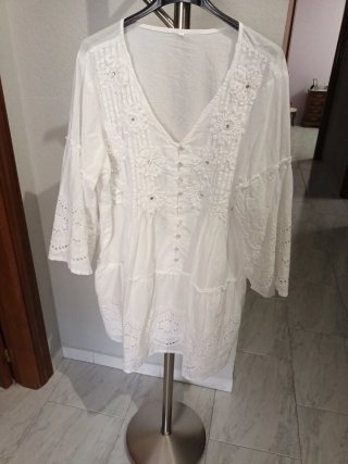 Vestido playero algodón calado