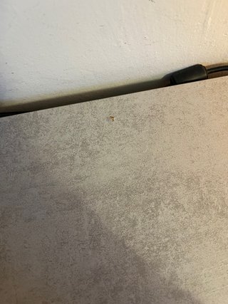 Escritorio modular gris y blanco