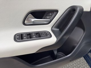 Mercedes Clase A A 180 Business Line 7G-DCT
