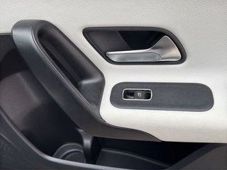 Mercedes Clase A A 180 Business Line 7G-DCT