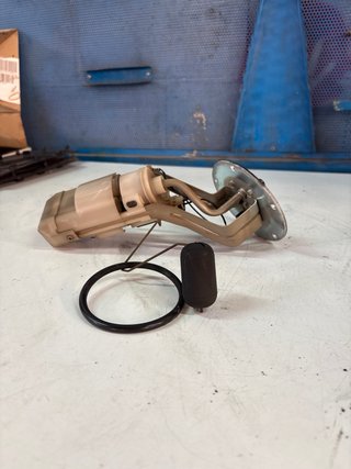 Bomba gasolina Suzuki Burgman 400 2018