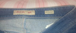 Tres Pantalónes  Salsa Wonder y fornarina ,y otro