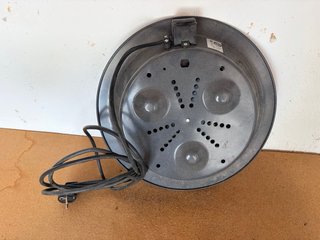 Calefactor eléctrico de terraza FM B-900 – 900W