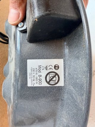 Calefactor eléctrico de terraza FM B-900 – 900W