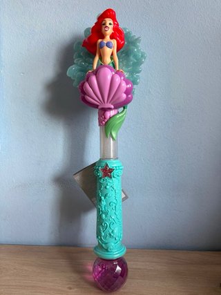 Ariel Disney pompero con música y luces