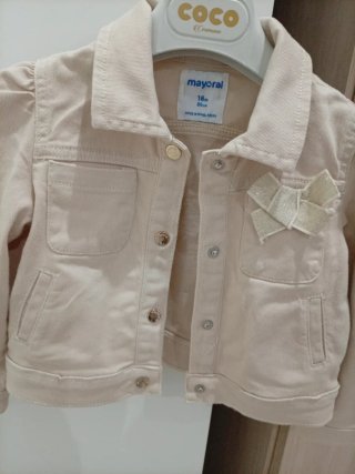 Cazadora beige Mayoral niña 18 meses