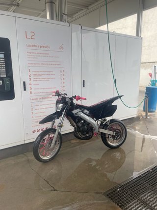 Motor Hispania Ryz Enduro/Motocross Negra/Rosa