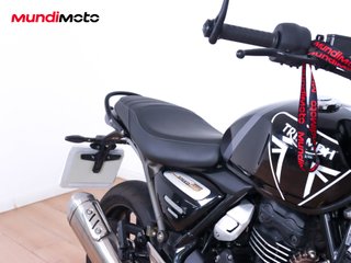 TRIUMPH SPEED 400