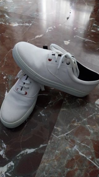 Zapatos lona Purificación Garcia blancos
