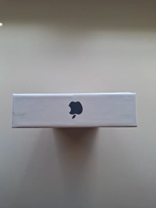 Caja iPhone 17 Pro Max Azul