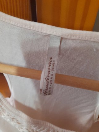 Camiseta tirantes blanca con detalles