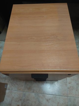 Mesa de despacho madera y negro