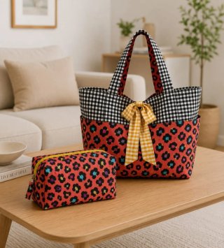 Bolso COQUETTE multicolor El NECESER es opcional..
