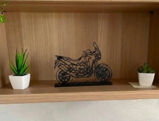 Decorazione in silhouette della moto Africa Twin
