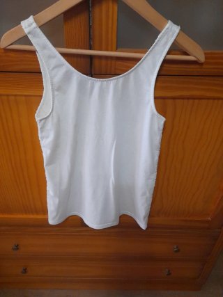 Camiseta tirantes encaje blanco