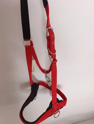 Cabezada de cuadra talla full roja