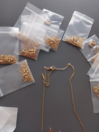 Lote  15Cadenas y dijes Niño/a Personalizables