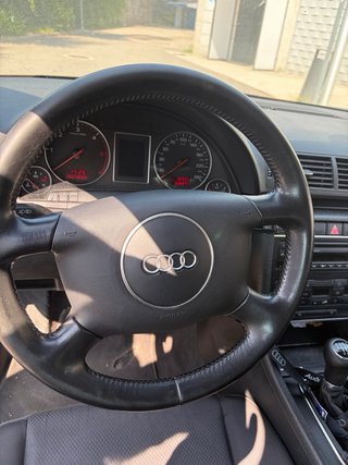Audi A4 2003