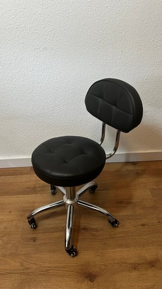 Taburete giratorio con respaldo para tattoo