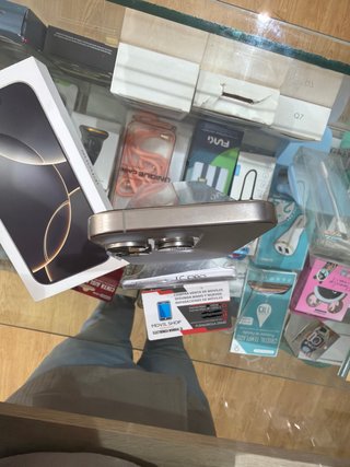 iPhone 16 Pro 128GB Gris batería 92%