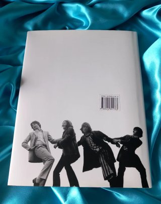 UN DIA EN LA VIDA DE LOS BEATLES