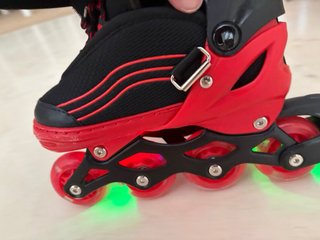 Patines en línea para niño con juego de protección