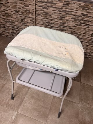 Bañera bebé con soporte y cambiador