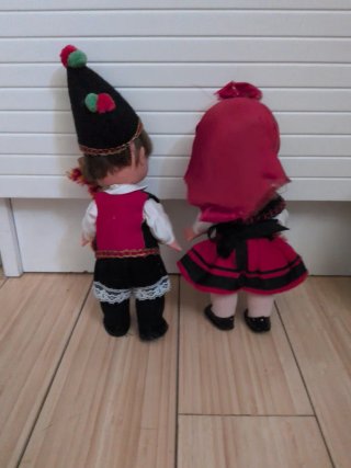 Figuras trajes regionales (4 piezas)