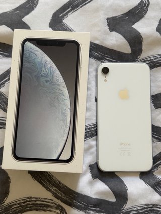 iPhone XR