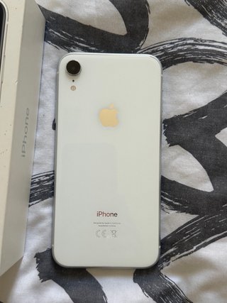 iPhone XR
