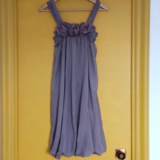 Vestido Morado con Flores