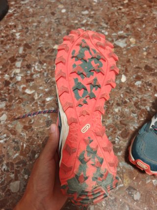 Zapatillas Kalenji Montaña Azul/Rojo Poco Uso