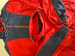 Giacca Tommy Jeans a vento rossa e blu