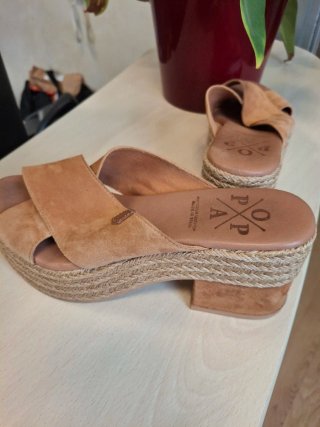 Sandalias POPA Talla 38 Camel