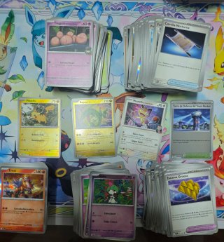 Lote 500 Cartas Pokémon Heroes Ascendentes
