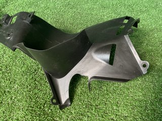 FIANCHETTO INTERNO DESTRO HONDA AFRICA TWIN 1100
