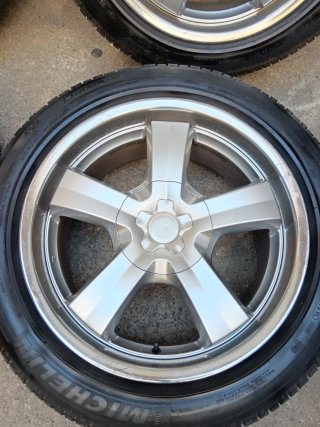 Llantas Mak r20