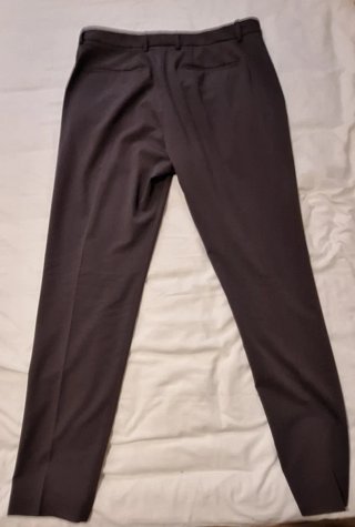 Traje de hombre marrón