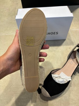 Sandalias cuña ETÉREO SHOES beige/negro