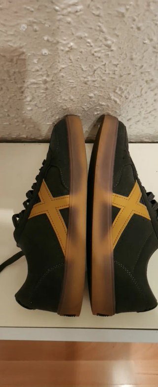 Zapatillas Munich Marrones y Verdes