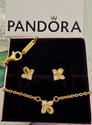 Collar Abeja Dorado y Amarillo