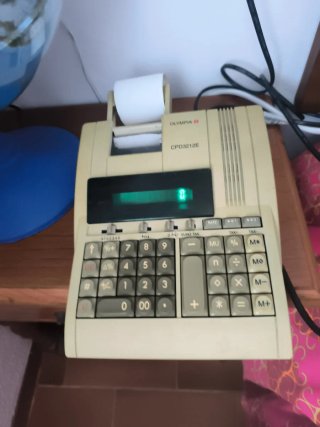 Calculadora Electrónica Olympia CPD3212E