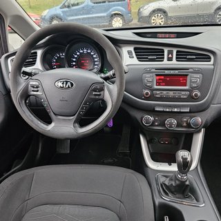 Kia cee'd 1.4 CRDi WGT 90cv Concept