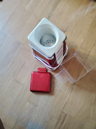 Máquina de palomitas roja