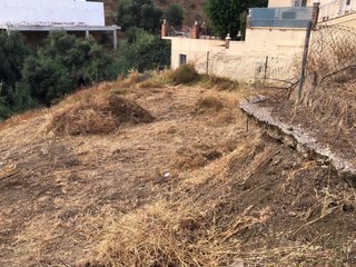 Trabajos de desbroces y mantenimiento de jardin